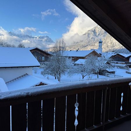 Dachgeschosswohnung Mit Traumhaftem Zugspitzblick Bei Garmisch Farchant Exterior foto