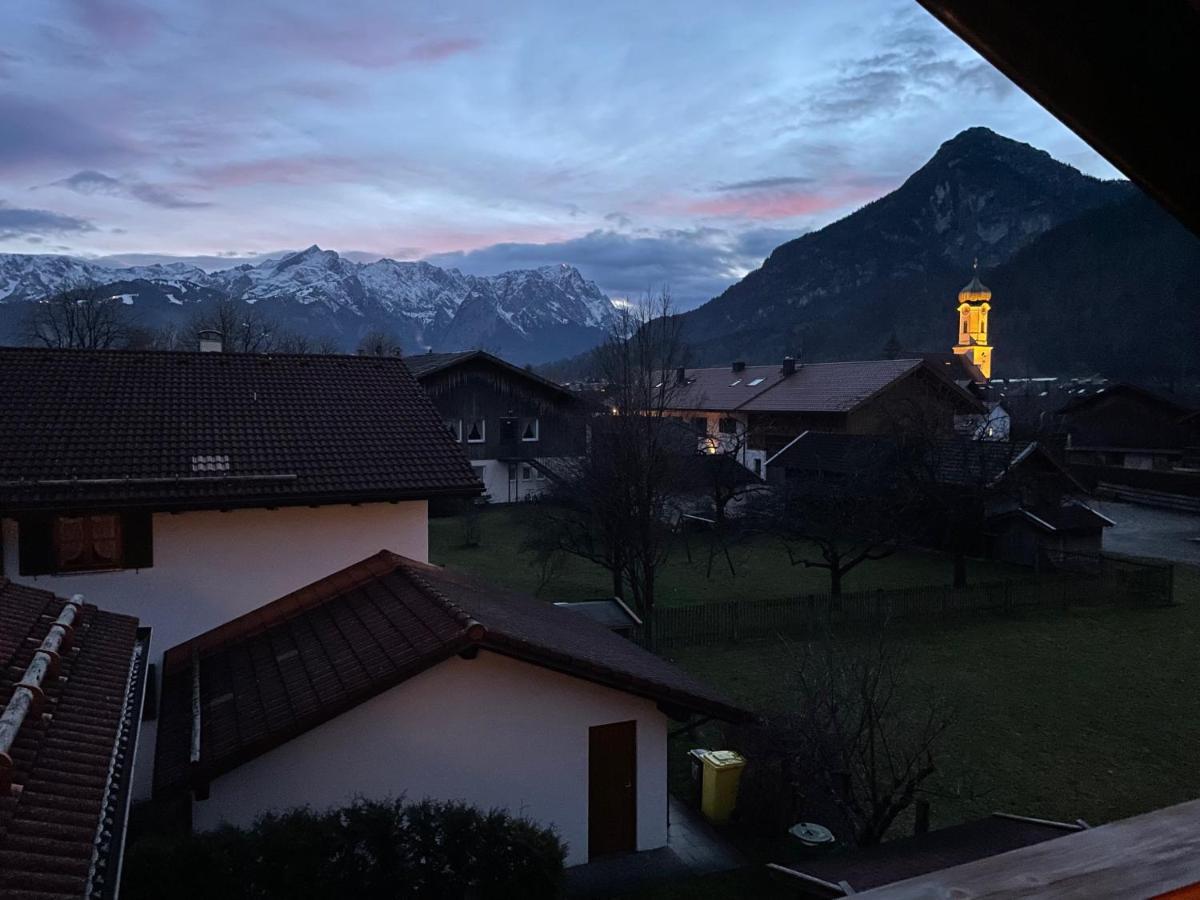 Dachgeschosswohnung Mit Traumhaftem Zugspitzblick Bei Garmisch Farchant Exterior foto